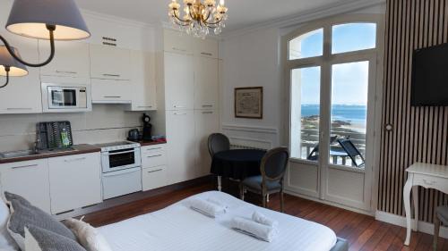 Dinard Apartment | Studio Rêve de mer vue mer