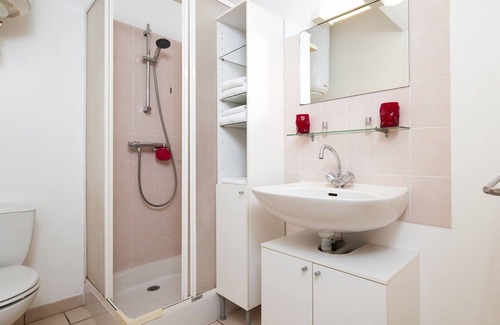 Ancenis Apartment | Studio Rez-de-Chaussée - Côté Jardin