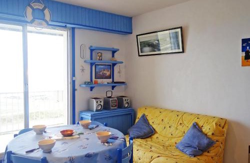 Quiberon Apartment | Studio Trouz Ar Mor-1 by Interhome