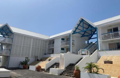 Saint-Francois Apartment | Studio vue mer dans une résidence créole avec piscine et lagon