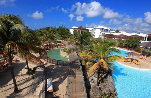 Saint-Francois Apartment | Studio vue mer et Piscine au Manganao Hôtel