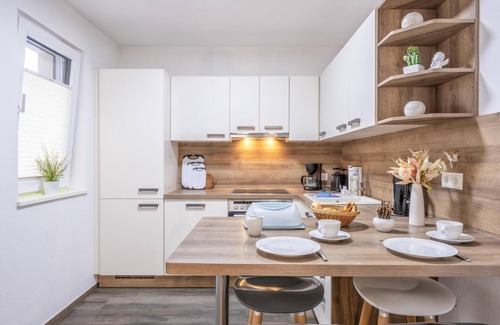 Woergl Apartment | Studio with garden terrace close to the ski bus