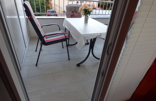 Baska Voda Apartment | Studio With Sea View for 2-3people by the Water