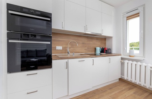 Wzgorze Swietego Maksymiliana Apartment | Studio With Sea View Gdynia by Renters