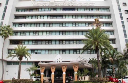 Mid Beach Apartment | Studios by The Sea