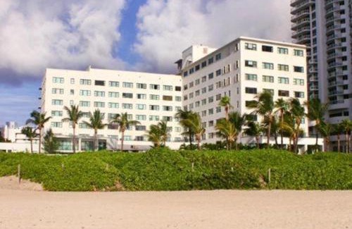 Mid Beach Apartment | Studios by The Sea