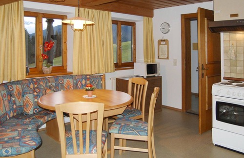 Hopfgarten im Brixental Villa | Stunning villa for 6 people with WIFI, TV, balcony, pets allowed and panoramic view