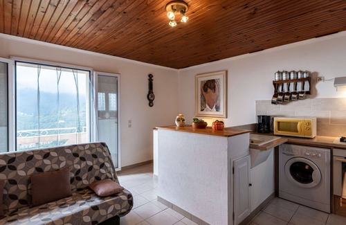 San-Giovanni-di-Moriani House | Stunning private villa for 6 guests with TV, patio and panoramic view