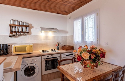San-Giovanni-di-Moriani House | Stunning private villa for 6 guests with TV, patio and panoramic view
