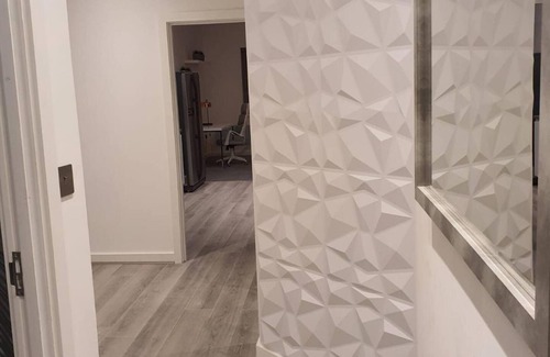 Birmingham Apartment | Stunning 1 Bed Apt Minutes From Bham City Centre