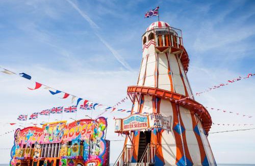 Great Yarmouth Other | Stunning 8 Berth Caravan At Cherry Tree Holiday Park In Norfolk Ref 70711C