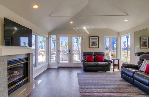 South Mission Beach House | Stunning beach home located between bay and beach with Ocean View Patio