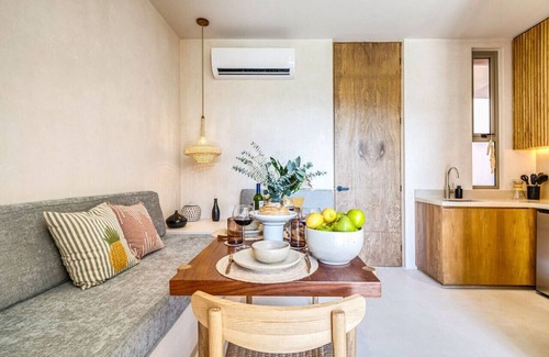 Zama Condo | Stunning Chic 1 BR in Tulum Oasis w/Lagoon Pools