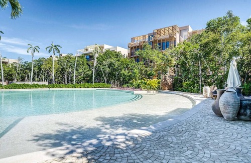 Zama Condo | Stunning Chic 1 BR in Tulum Oasis w/Lagoon Pools