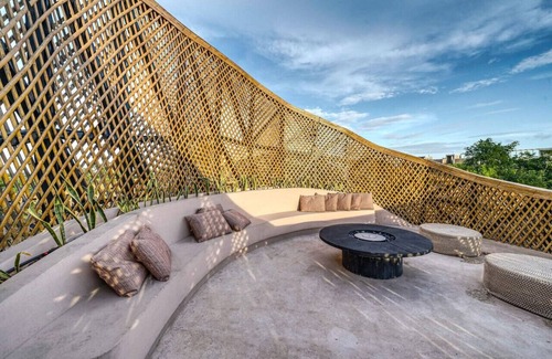 Zama Condo | Stunning Chic 1 BR in Tulum Oasis w/Lagoon Pools
