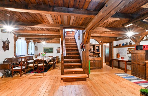 Gornja Stubica House | Stunning home in Banscica with WiFi