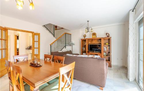 Granada House | Stunning Home In Cenes De La Vega