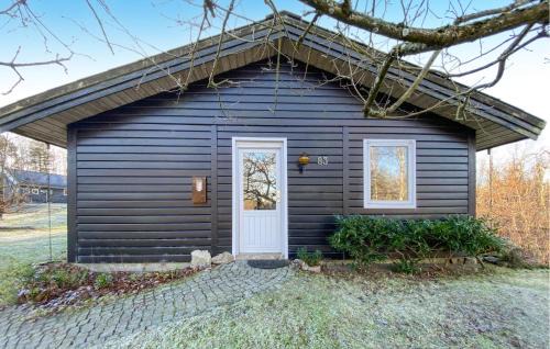 Farvang House | Stunning Home In Fårvang With Wifi