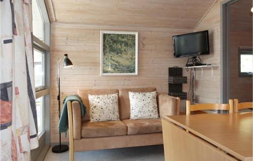 Balka Strand House | Stunning Home In Nexø With Wifi
