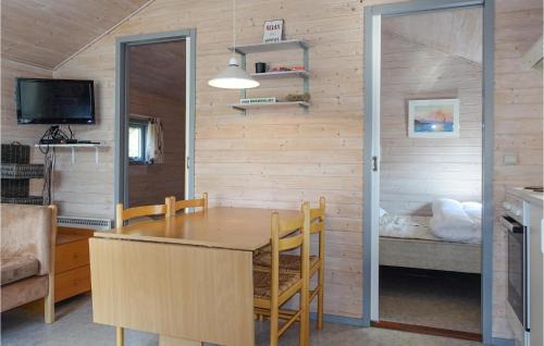 Balka Strand House | Stunning Home In Nexø With Wifi