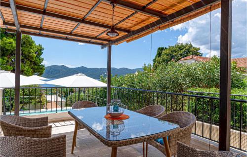Cove Tri Zala (Zrnovo) House | Stunning Home In Viganj