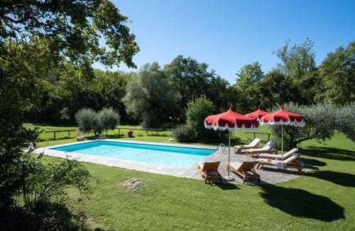 Cicogna Villa | Stunning private villa for 10 guests with A/C, WIFI, private pool, TV and pets allowed