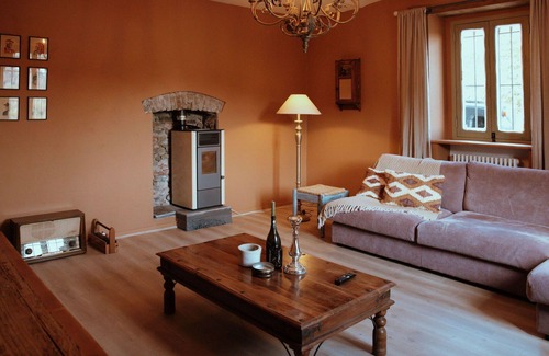 Dego House | Stunning private villa for 6 people with private pool, WIFI, patio and panoramic view