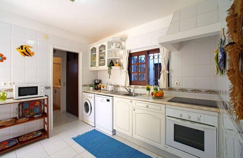 Alpouvar Villa | Stunning private villa for 4 people with private pool, WIFI, A/C, TV and patio
