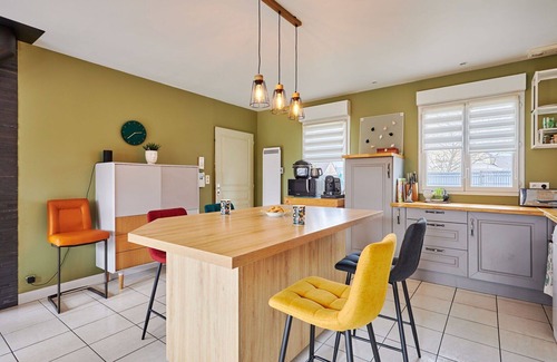 Portbail House | Stunning private villa for 2 guests with WIFI, terrace and pets allowed