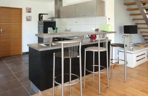 Trevignon House | Stunning private villa for 8 people with WIFI, TV and terrace