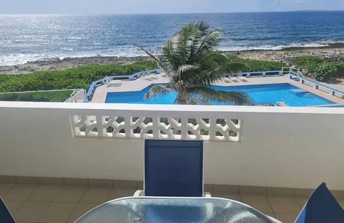The Valley Condo | Stunning Seaside Beach, Breeze, Cozy, Studio Condo on Sandy Hill Beach