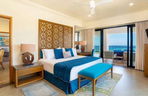 San Jose del Cabo Hotel | Stunningly beautiful new property on the beach!
