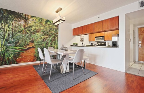 Brickell Apartment | Stylish 1BR At Brickell Bay Club by Oneluxstay