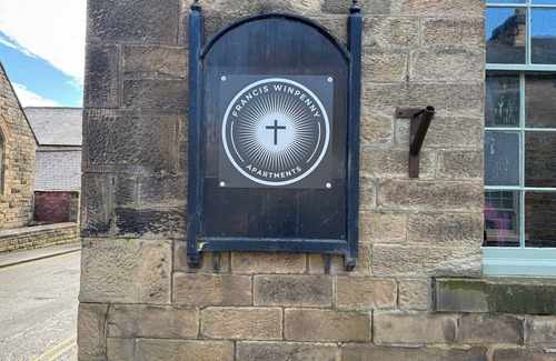 Barnard Castle Apartment | Stylish 2-Bedroom Chapel Apartment