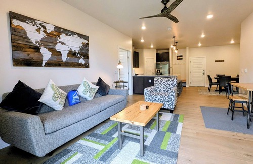Lakeside Village Condo | Stylish 2BR Condo | Steps to River & Trails