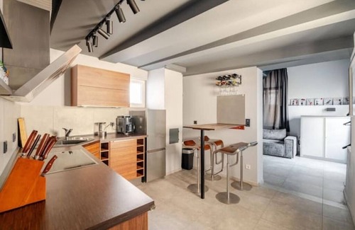 Walzbachtal House | Stylish 90 m² Designer Loft Near Karlsruhe - Ideal for Business & Workation