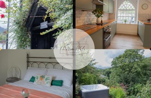 Llangollen House | Stylish and spacious four-bedroom cottage by the river Eco-friendly hot tub, cozy open fireplace Beautiful view