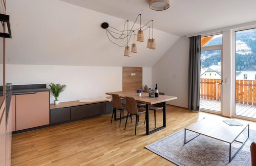 Stadl an der Mur Apartment | Stylish apartment with balcony near Kreischberg