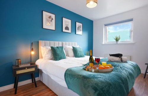 Coventry Apartment | Stylish Apartment - Walking Distance to the City Centre - Free Parking, Fast Wi-Fi and SmartTV with Netflix by Yoko Property