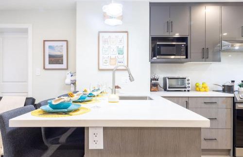 Cooksville Apartment | Stylish Apt Pool, Bbq Malls 25 Mins To Toronto