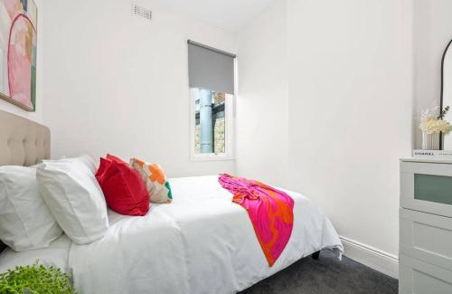 Carlton House | Stylish Carlton- CBD-Fringe 3BR Terrace