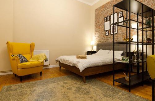 Old City Apartment | Stylish Flat in the Heart of Historical Center