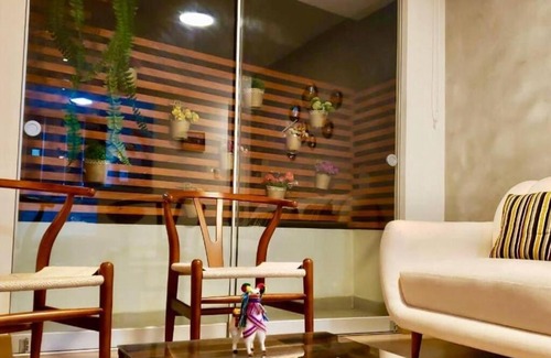 Santa Cruz Apartment | Stylish Peruvian Corner Apt in Miraflores
