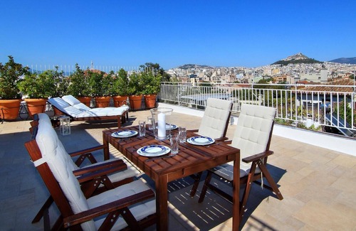 Thissio Hotel | Stylish studio loft with Superb balcony