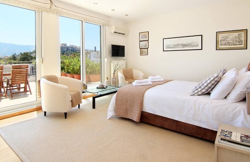 Thissio Hotel | Stylish studio loft with Superb balcony