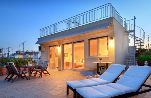 Thissio Hotel | Stylish studio loft with Superb balcony
