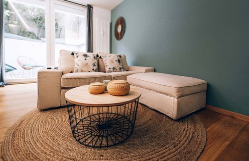 Belair Apartment | Stylish Studio w Terrace in Heart of Lux