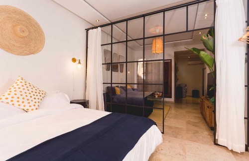 Semlalia Apartment | Stylish Studio(WiFi, Netflix, Pool, AC, Nespresso)