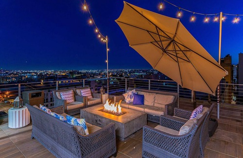 Historic Core Apartment | Stylish XL 2br/2ba At HWH by Oneluxstay