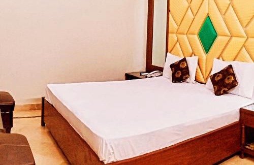 Gulshan-e-Iqbal House | Subhan Palace Near Millennium Mall Gulshan-e-iqbal Karachi